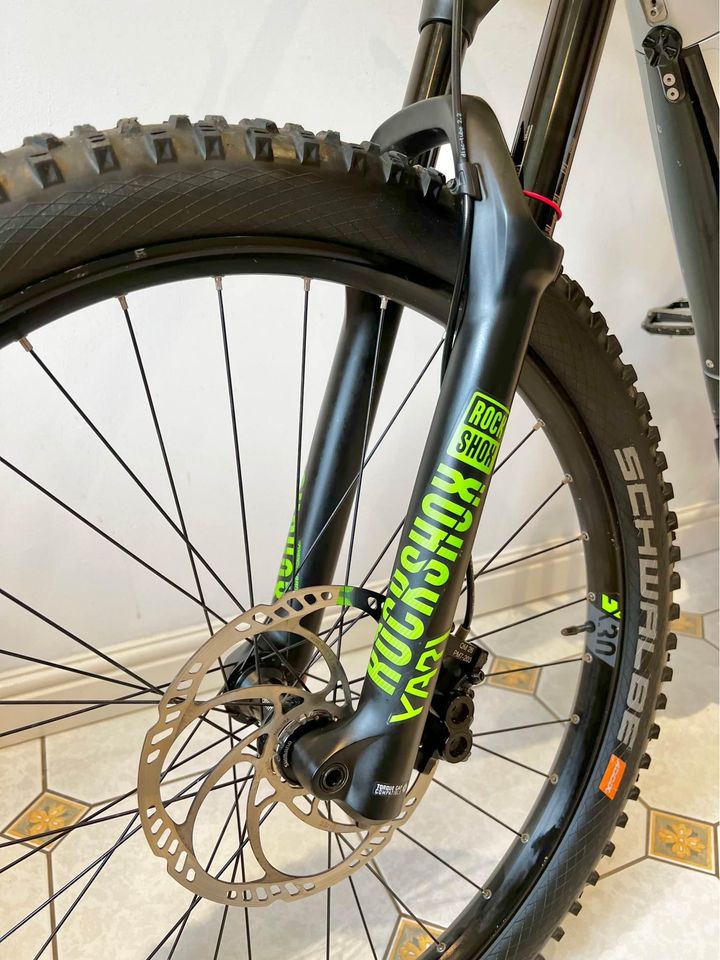 CUBE STEREO HYBRID 160 RACE ELECTRIC MOUNTAIN BIKE SIZE