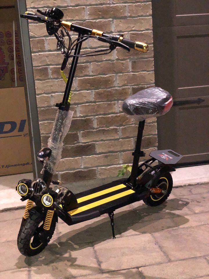 Tamara · Brand New 2024 E10 Pro Max Scooter With Bluetooth Speakers (1800W) FINAL SALE!