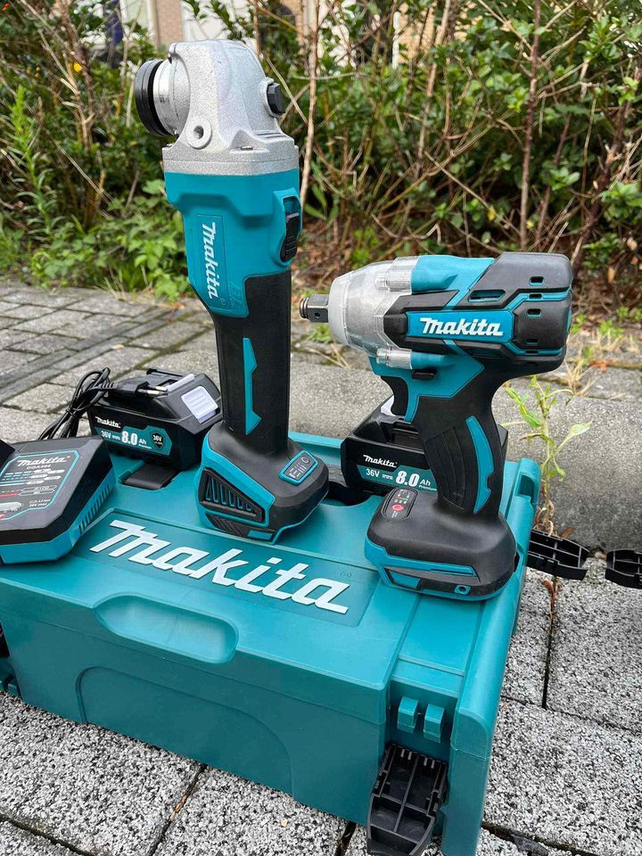 Makita XT288T 18V LXT® Lithium-Ion Brushless Cordless 2-Pc. Combo Kit (5.0Ah)