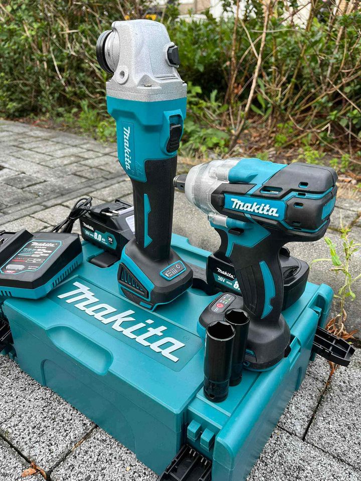 Makita XT288T 18V LXT® Lithium-Ion Brushless Cordless 2-Pc. Combo Kit (5.0Ah)