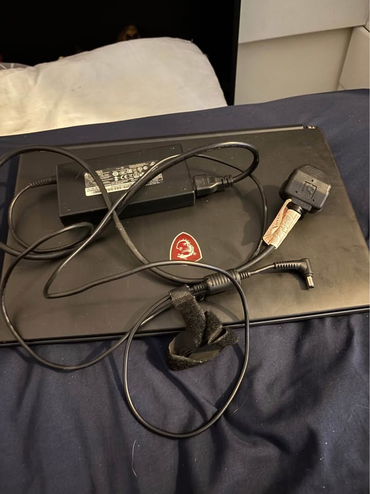 Mid-range gaming laptop i5 processor 7 8GB RAM,