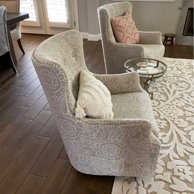 【Furniture】Guice Swivel Glider