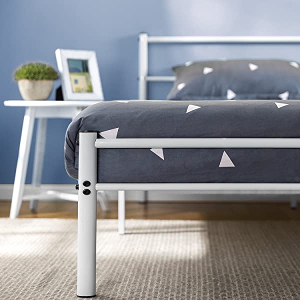 Zinus Geraldine 12 inch White Metal Platform Bed Frame with Headboard and Footboard / Premium Steel Slat Support / Mattress Foundation, Full White Full Bed Frame